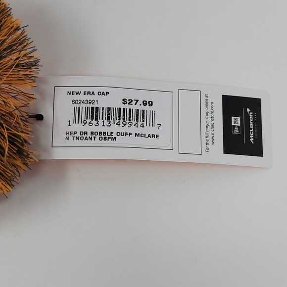 New Era McLaren F1 Team DR Bobble Cuff Beanie Papaya Logo Patch Orange Black Pom - Picture 3 of 5